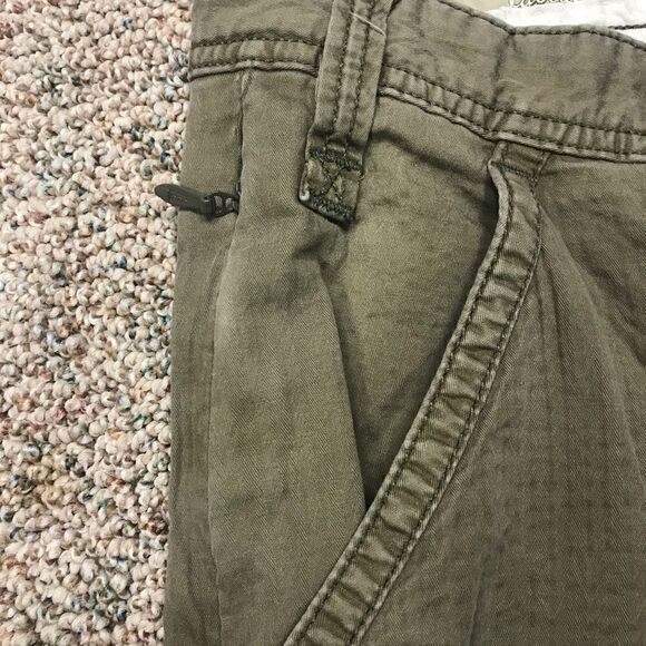 Cabela’s olive green cargo shorts size 38 - Picture 4 of 6